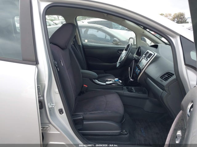 Nissan 2015 2015 1N4AZ0CP4FC326139 Image 5