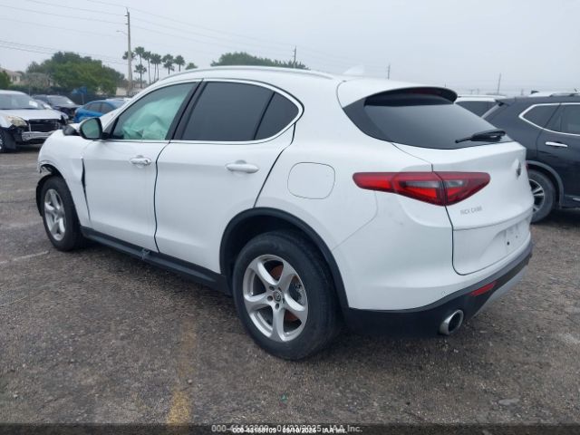 2020 ALFA ROMEO STELVIO ZASPAJAN2L7C92247 Photo 2