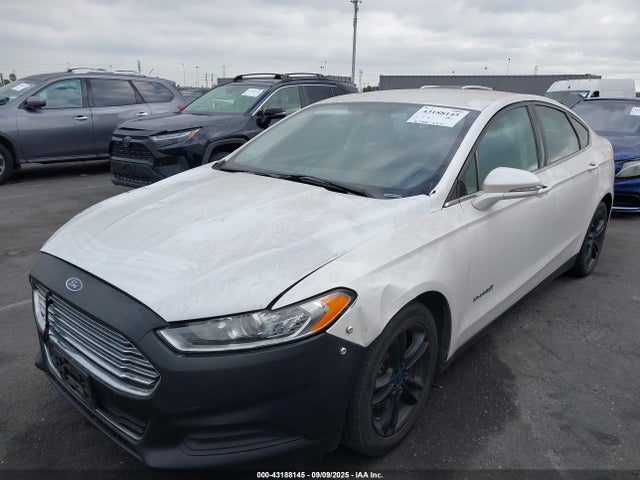 Ford 2016 2016 3FA6P0LU2GR286082 Image 6