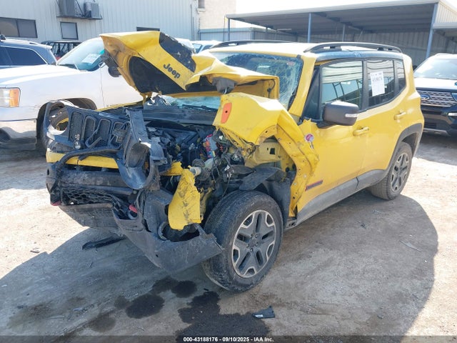 Jeep Renegade 2017 ZACCJBCB6HPE52608 Image 2