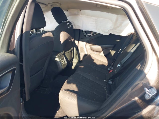 Chrysler 200 2016 1C3CCCAB2GN109146 Image 8