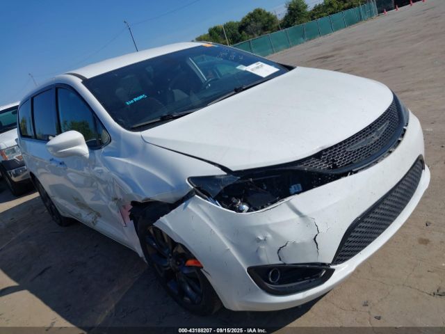 2018 CHRYSLER PACIFICA 2C4RC1FG5JR228429