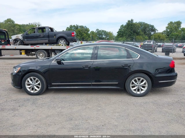 1VWAS7A30GC007472 Volkswagen Passat 1.8t S