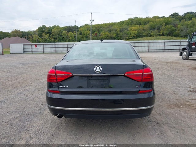 1VWAS7A30GC007472 Volkswagen Passat 1.8t S