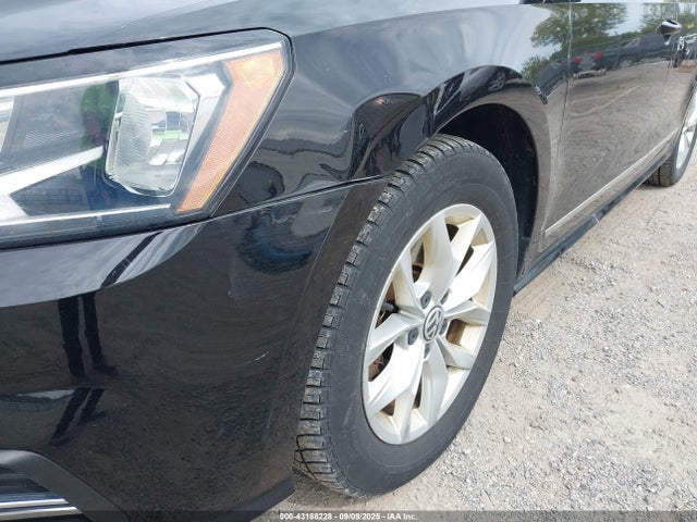 1VWAS7A30GC007472 Volkswagen Passat 1.8t S