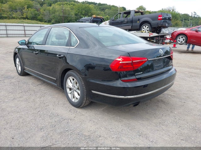 1VWAS7A30GC007472 Volkswagen Passat 1.8t S