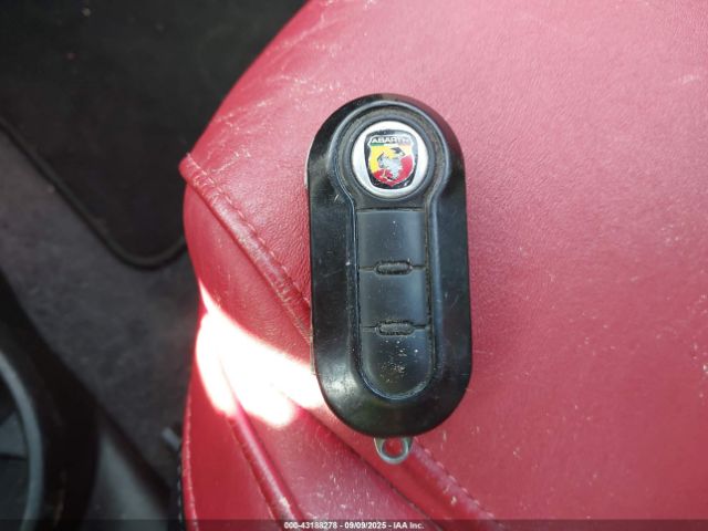 2013 FIAT 500 3C3CFFFH5DT627589 Photo 10