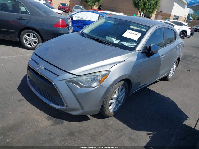 3MYDLBZV8GY141113 Scion p5v