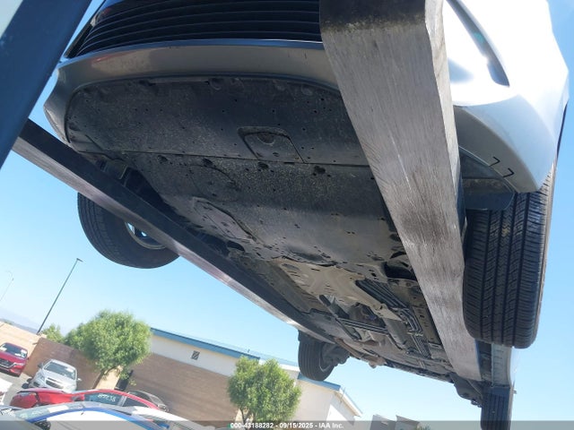 3MYDLBZV8GY141113 Scion p5v