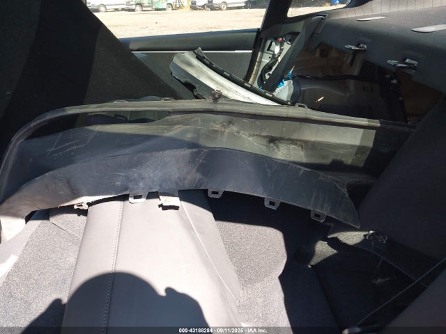 2024 TESLA MODEL 3 5YJ3E1EAXRF729577 Photo 7