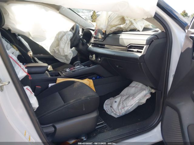 2022 MITSUBISHI OUTLANDER JA4J4TA82NZ061880 Photo 4