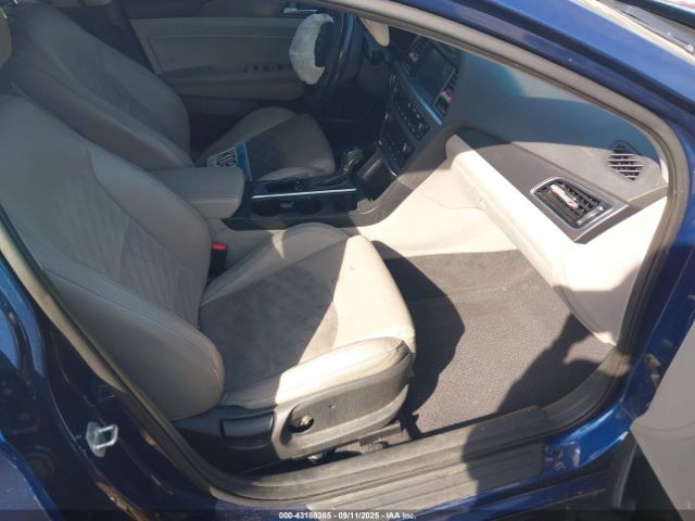 2016 HYUNDAI SONATA 5NPE34AF4GH315047 Photo 4