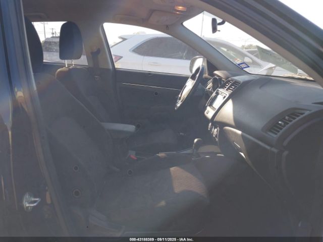 2018 MITSUBISHI OUTLANDER SPORT JA4AP3AUXJZ026924 Photo 4