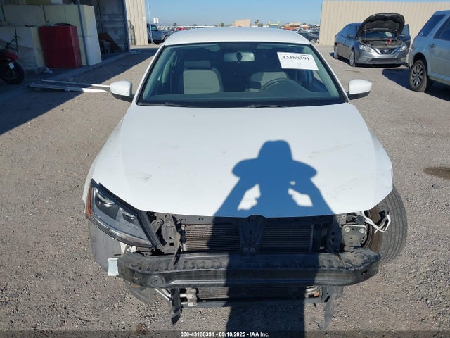 3VW2B7AJ0JM244844 Volkswagen Jetta 1.4t S