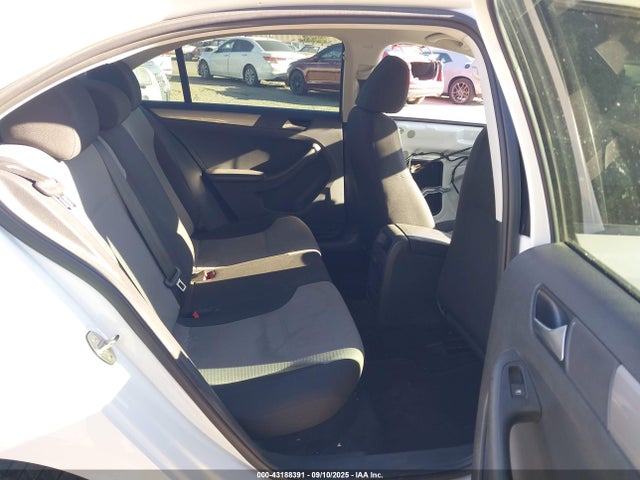 3VW2B7AJ0JM244844 Volkswagen Jetta 1.4t S