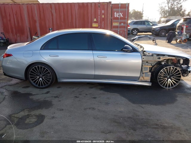 W1K6G6DB6PA199618 Mercedes-Benz S 500 4matic