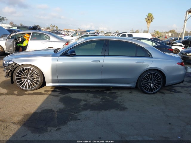W1K6G6DB6PA199618 Mercedes-Benz S 500 4matic