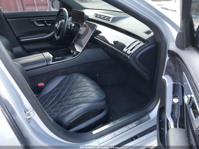 W1K6G6DB6PA199618 Mercedes-Benz S 500 4matic