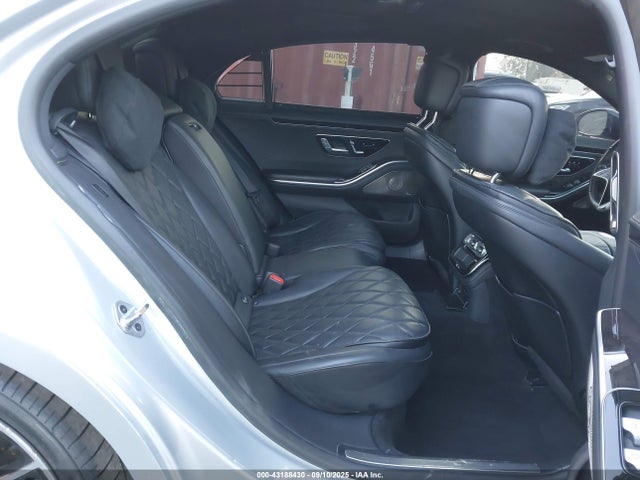 W1K6G6DB6PA199618 Mercedes-Benz S 500 4matic