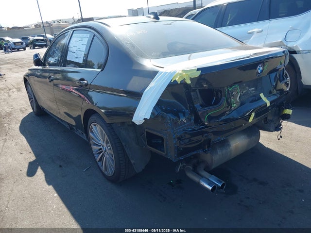 BMW 2015 2015 WBA3C1C59FK123646 Image 3
