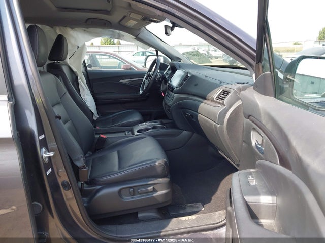 Honda j35y6 2021 5FPYK3F52MB027569 Image 5