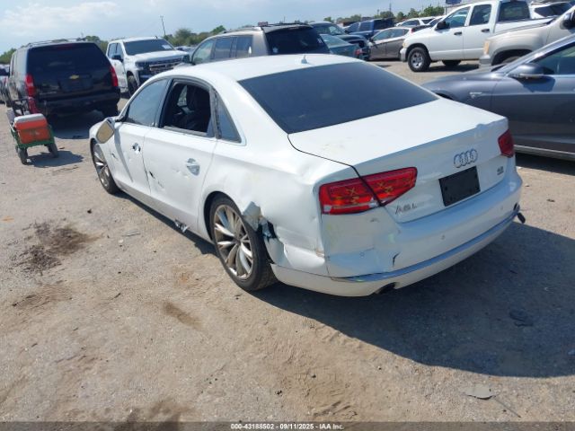 2012 AUDI A8 L WAURVAFD1CN017614 Photo 2