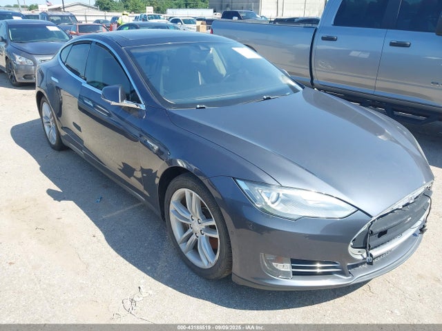 2014 TESLA MODEL S 5YJSA1H12EFP56351 Photo 0