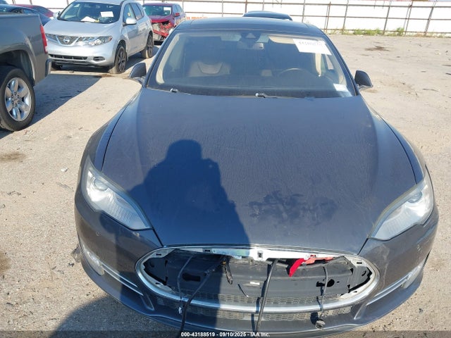 2014 TESLA MODEL S 5YJSA1H12EFP56351 Photo 5