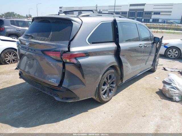 2021 TOYOTA SIENNA 5TDDRKEC1MS044789 Photo 3
