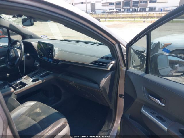 2021 TOYOTA SIENNA 5TDDRKEC1MS044789 Photo 4