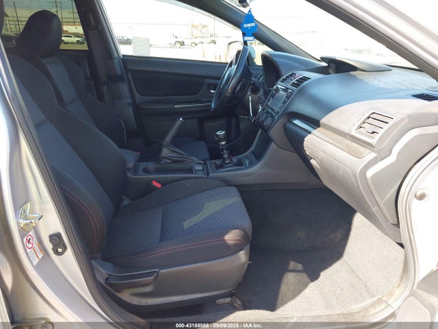 Subaru dib 2018 JF1VA1A65J9803031 Image 5