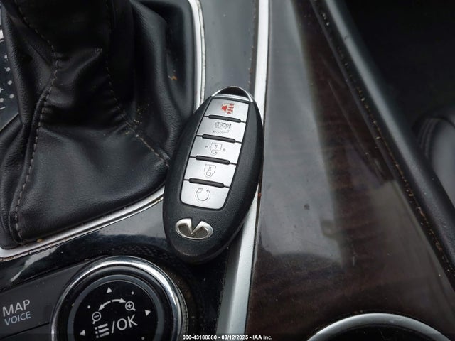 JN1EV7ARXKM556828 Infiniti Q50