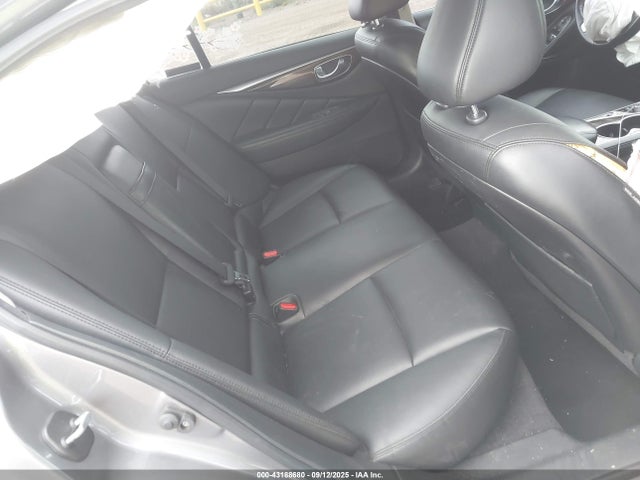 JN1EV7ARXKM556828 Infiniti Q50