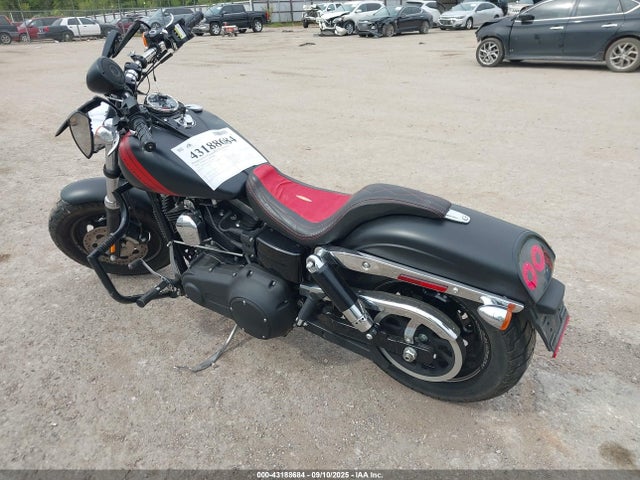 1HD1GYM15GC328975 Harley-Davidson Fat Bob