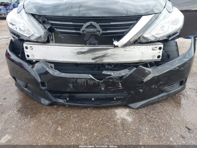1N4AL3AP2HN364689 Nissan 2017