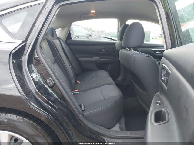 1N4AL3AP2HN364689 Nissan 2017