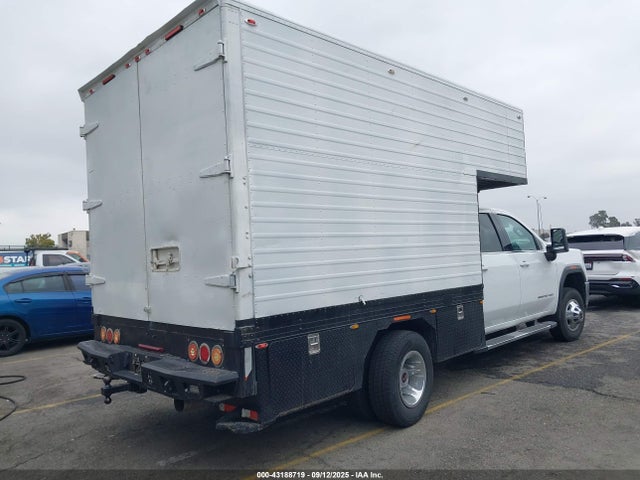 GMC l5p 2023 1GT49TEY3PF223812 Image 4