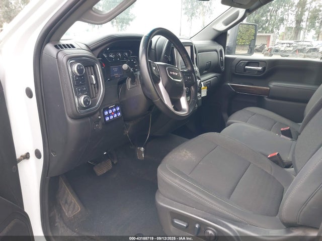 GMC l5p 2023 1GT49TEY3PF223812 Image 7