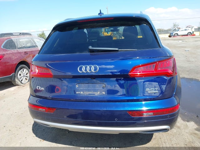 Audi Q5 2018 WA1BNAFY6J2011663 Image 16