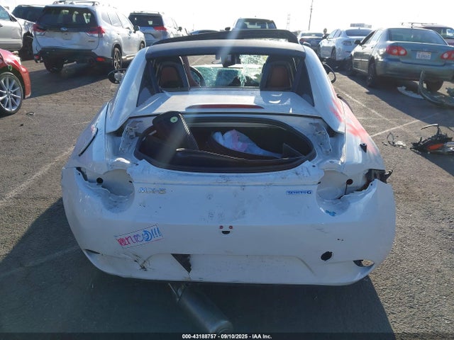 Mazda pe 2022 JM1NDAM77N0503197 Image 17