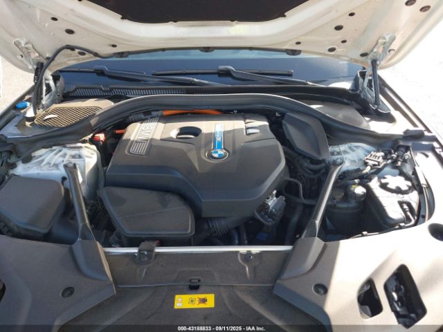 2018 BMW 530E WBAJA9C52JB033579 Photo 9