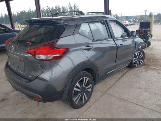 3N1CP5CU2JL528960 Nissan 2018