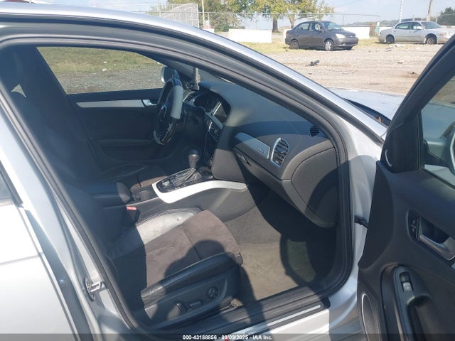 2012 AUDI A4 WAUKFAFL4CN015653 Photo 4