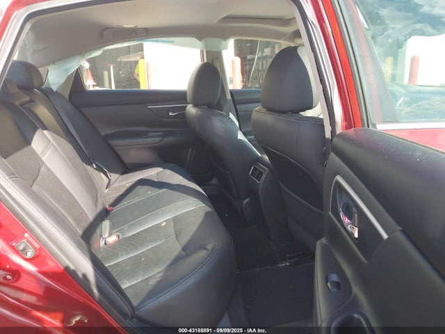 1N4AL3AP8GC116960 Nissan 2016