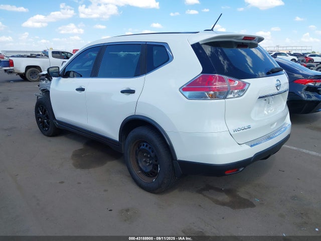 Nissan 2016 2016 JN8AT2MT2GW022363 Image 3