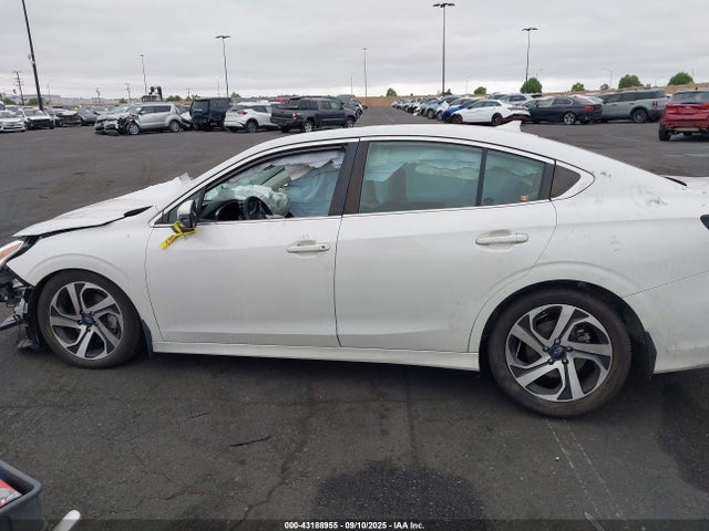 Subaru 2021 2021 4S3BWGN68M3017243 Image 14