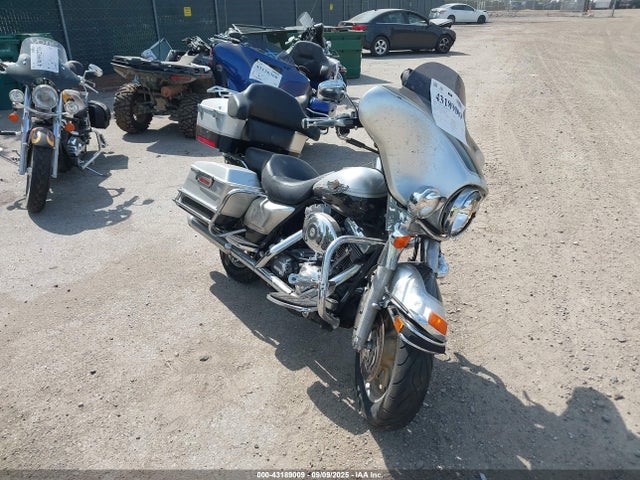 2003 HARLEY-DAVIDSON FLHTCI 1HD1FFW483Y600396