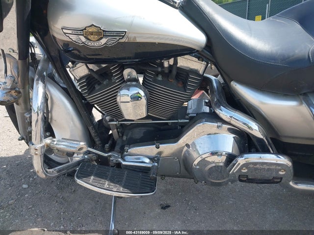 2003 HARLEY-DAVIDSON FLHTCI 1HD1FFW483Y600396 Photo 8
