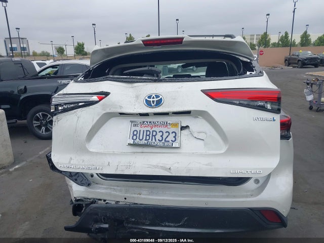 5TDYARAH8MS005877 Toyota a25a-fxs, 5nm