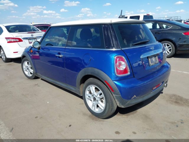 2012 MINI COOPER WMWSU3C54CT540912 Photo 2